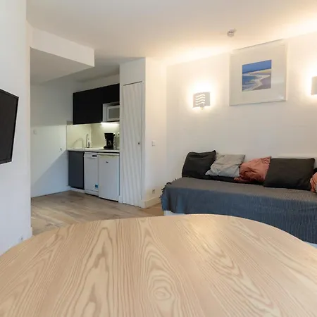Appt Pour 4 Pers Avec Piscine Couverte Tennis Et Parking Gratuit 227 * Le Touquet