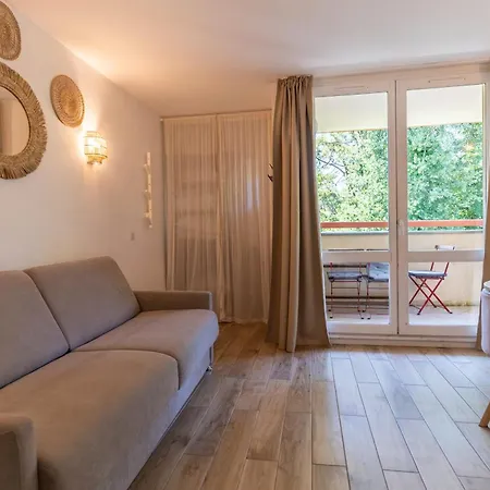 Appt Pour 4 Pers Avec Piscine Couverte Tennis Et Parking Gratuit 227 *