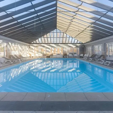 Appt Pour 4 Pers Avec Piscine Couverte Tennis Et Parking Gratuit 227 * Le Touquet