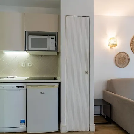 Pour 4 Pers Avec Piscine Tennis Et Parking Gratuit 227