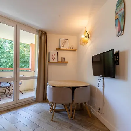 Appt Pour 4 Pers Avec Piscine Couverte Tennis Et Parking Gratuit 227 *