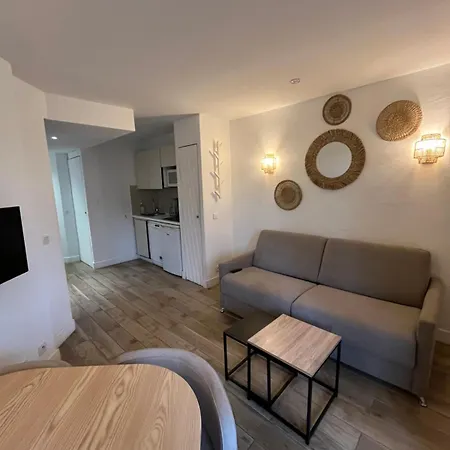 Appt Pour 4 Pers Avec Piscine Couverte Tennis Et Parking Gratuit 227 * Le Touquet