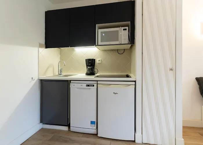 Appartement Pour 4 Pers Avec Piscine Tennis Et Parking Gratuit 227