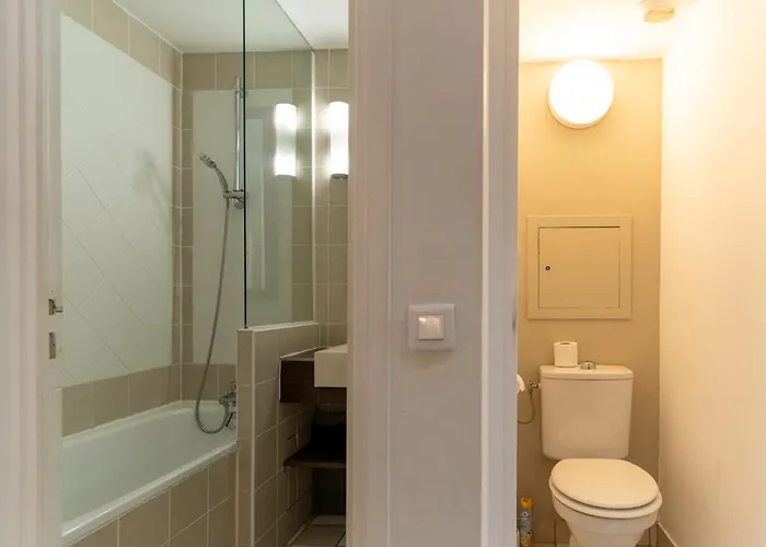 Pour 4 Pers Avec Piscine Tennis Et Parking Gratuit 227 Appartement *