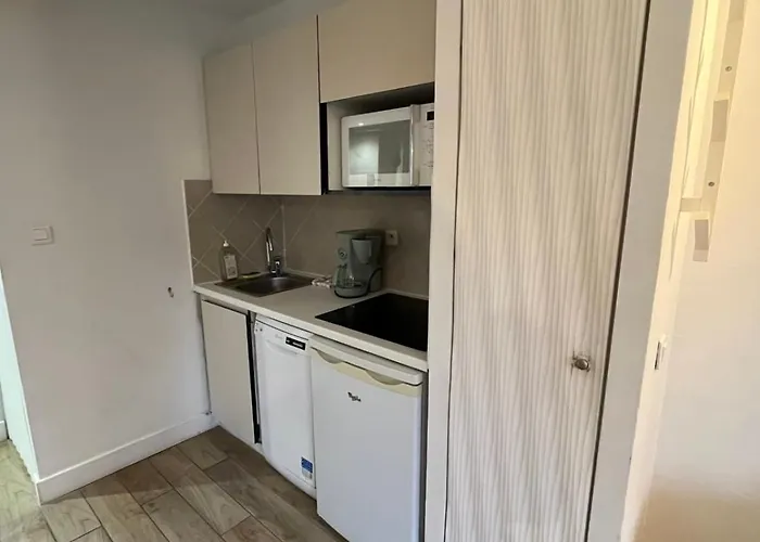 Appartement Pour 4 Pers Avec Piscine Tennis Et Parking Gratuit 227 *